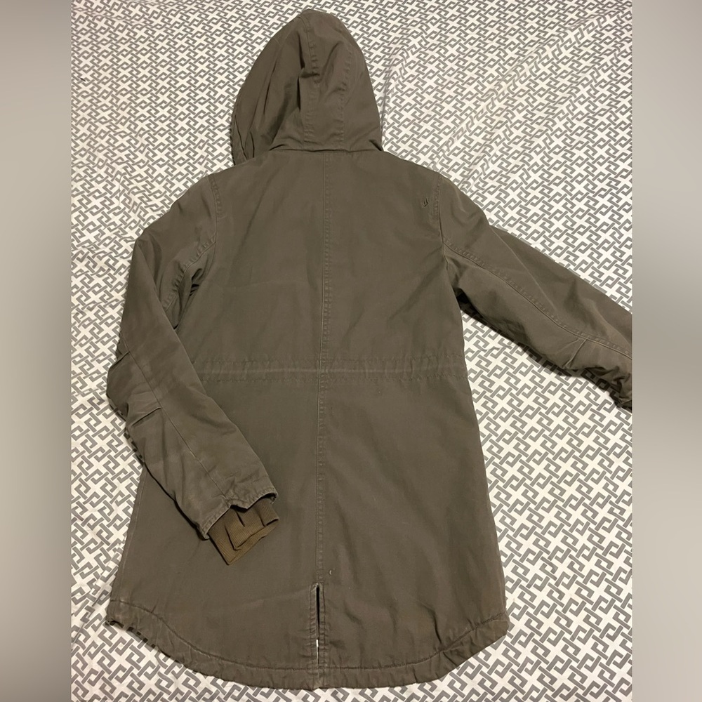 Volcom winter jacket - Picture 2 of 3